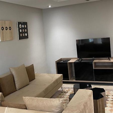 תוניס Lac Palace Luxury Apartment-2 Bdr מראה חיצוני תמונה
